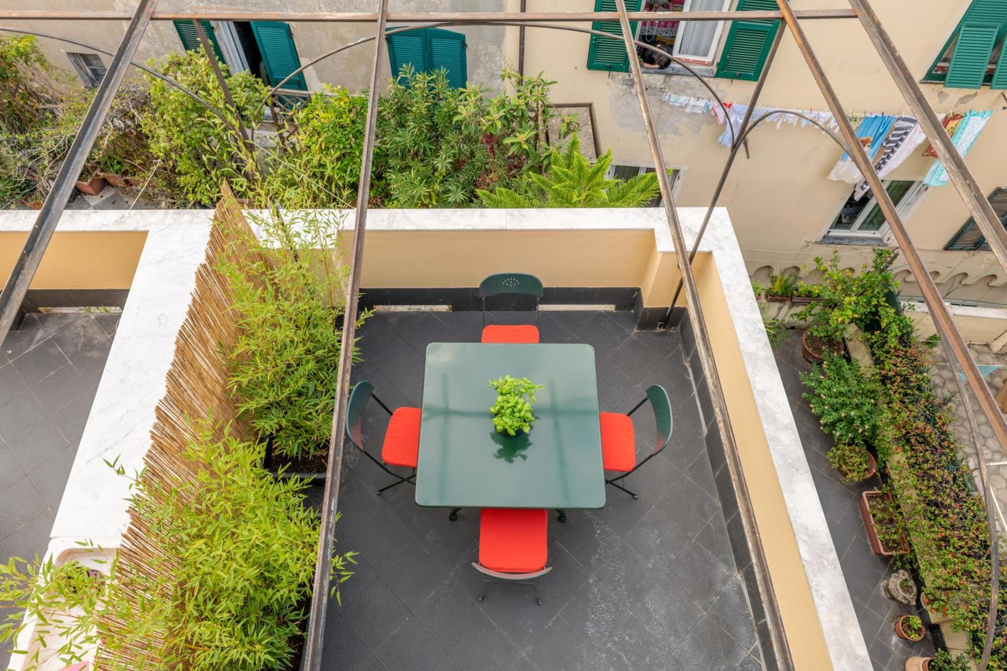Cosy Apartment With Terrace Genua Exterior foto